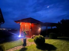 Etno selo EKO POGLEDI, hotel a Požega