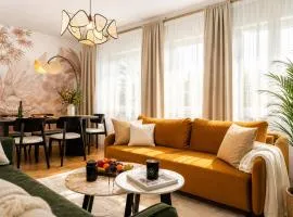 Lovely Apartment by the Vistula River Wawel Castle view Swimming Pool Sauna Gym Parking