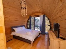Chateau Ochia Cottages