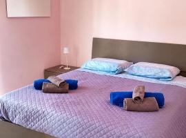 Charming Apartment near Palermo, מלון במונריאלה