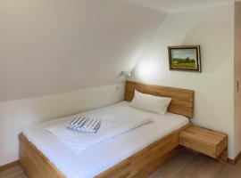 Haus *Üüs Aran* Wohnung Nr. 3, khách sạn ở Nebel