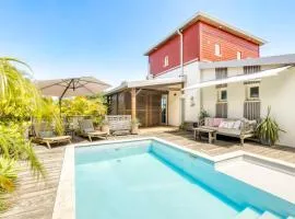 TROPIKAPPART - Charming studio with pool access