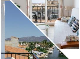 Lovely Mediterranean Penthouse in Costa Brava, hotel u gradu Empurijabrava