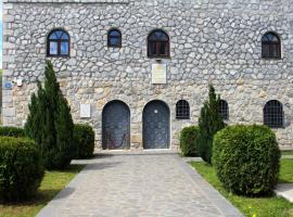 Divan, hotel v destinácii Plav