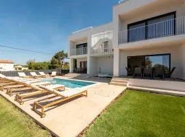 Apartments Vir Horizon