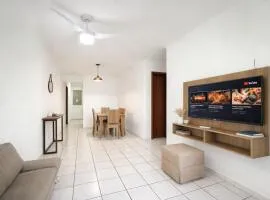 Apto aconchegante no centro perto do Shopping com 2 Quartos Casal ArCond WiFi 400M HomeOffice Cozinha Maq Lavar e Garagem em Dourados