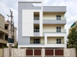 Maruthi inn hotel