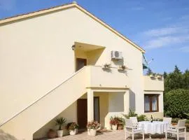 Charming 1st Floor Apartment in Ugljan with Private Terrace