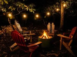 Lakeview Hot Tub Retreat in Lake Harmony