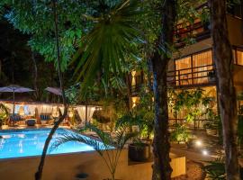 Terasu Riviera Maya Hotel & Spa, en Xcaret، فندق في بلايا ديل كارمن