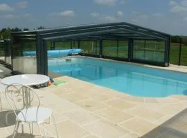 Gîte Ty Bihan avec piscine partagée