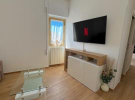 IDOLO MORESCO Apartments - spacious & charming holiday homes in NETTUNO center, just a few meters from the sea, beaches and train station, with hourly connections to Rome: Nettuno'da bir otel