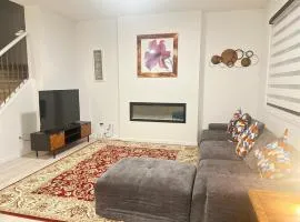 Cozy Edmonton Retreat Near West Edmonton Mall