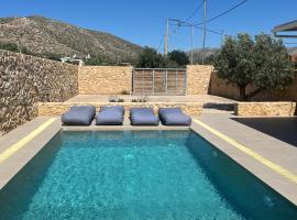 Olivetree house, hotel di Anavissos