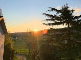 Villa Due Mondi, hotel en Melazzo