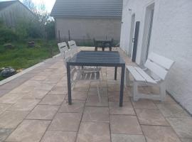 Ferienwohnungen Am Storchennest in Krembz bei Gadebusch, khách sạn ở Krembz