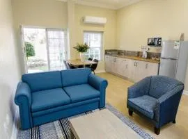 Queen's Residences by BON Hotels