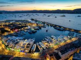 Rare ! St-Tropez Port Quai d'Honneur, Terrace Sea View