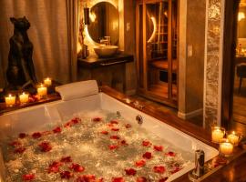Suite KalypsÔ, romantisme, balnéo et sauna privé, Hotel in Quimperlé