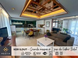 Ker Ildut - Grande maison à 2 pas de l'aber Ildut, hotel i Brélès
