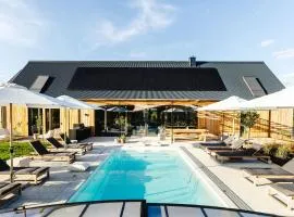 Das Farmhaus - Premium Ferienhaus - Auf den Moselhöhen - Pool, Sauna, Kino, Garten