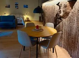Granit, loft-asunto kallion syleilyssä, ilmainen parkki ja sauna