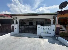 Newly Reno Terrace House Villa