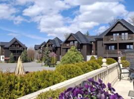 Monterai Resort, hotel u gradu Pojana Brašov