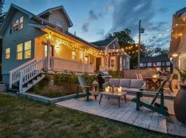 The Smith - Renovated 4 Bedroom