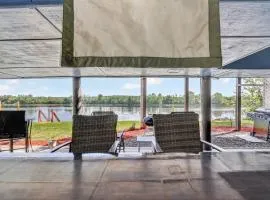 Luxury Riverfront Escape~Pool~BoatSlip~Kayaks~BBQ