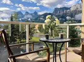 Parkland301 Sunlit 2,000 ft² Penthouse with Mtn View