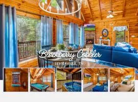 Romantic Hideaway Hot Tub, Scenic Views, Dogs OK