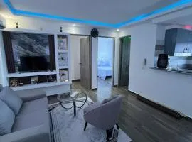 Excelente apartamento con bellas vistas