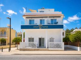 Green Bay Suites, hotel in Protaras