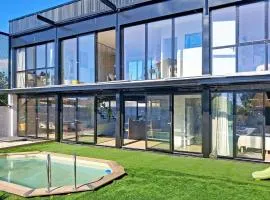 Villa lumineuse avec Piscine près des plages