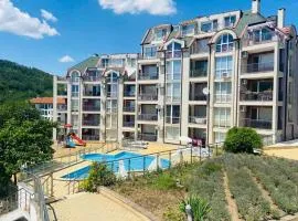 Kavarna Hills - Pools & Prime Location