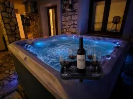 Loro House & Jacuzzi