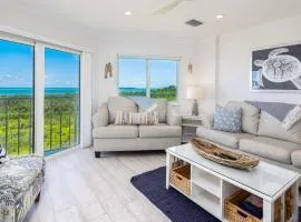 Sunrise Oasis - Top Floor Ocean Pointe 2411