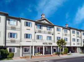 Hotel 1550 - SFO Airport FREE Shuttle、サンブルーノのホテル
