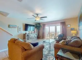 Gulf-Front Condo wBalcony W&D Central AC Shared Pool & Incredible Views