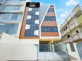 Super Townhouse Chittinagar Vijayawada Formelry Savera Residency