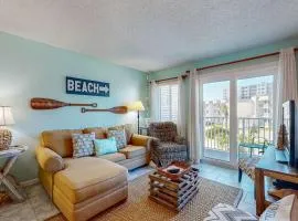 2nd-floor coastal condo with pools hot tubs tennis balcony elevator