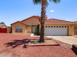 Pets Welcome! Yucca Valley Haven w/ Fenced Yard