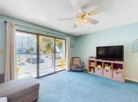 Seaside Beach & Racquet Club 2204