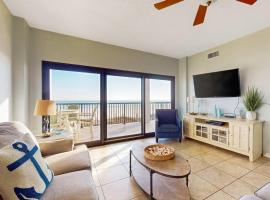 Delightful Corner Getaway With Gulf Views Beach Access Free WiFi & Shared Pools, hotell i Orange Beach