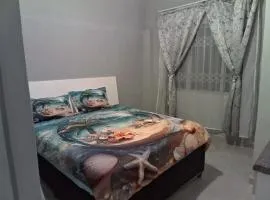 Cozy suburban guest house