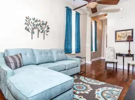 Closest Historic BnB to Ft Moore-Americana Cottage