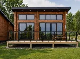 3-BR Lakefront Cottage Rice Lake #3