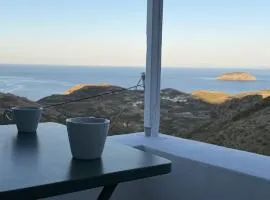 Camaraki House Serifos
