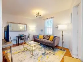 South End,2 bed, in unit lau,cen air, Northeastern